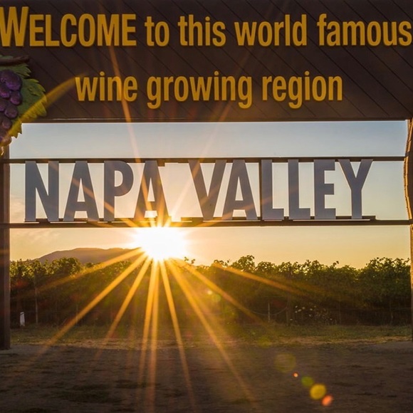 Meet your Posher, Heather - Picture 1 of 1